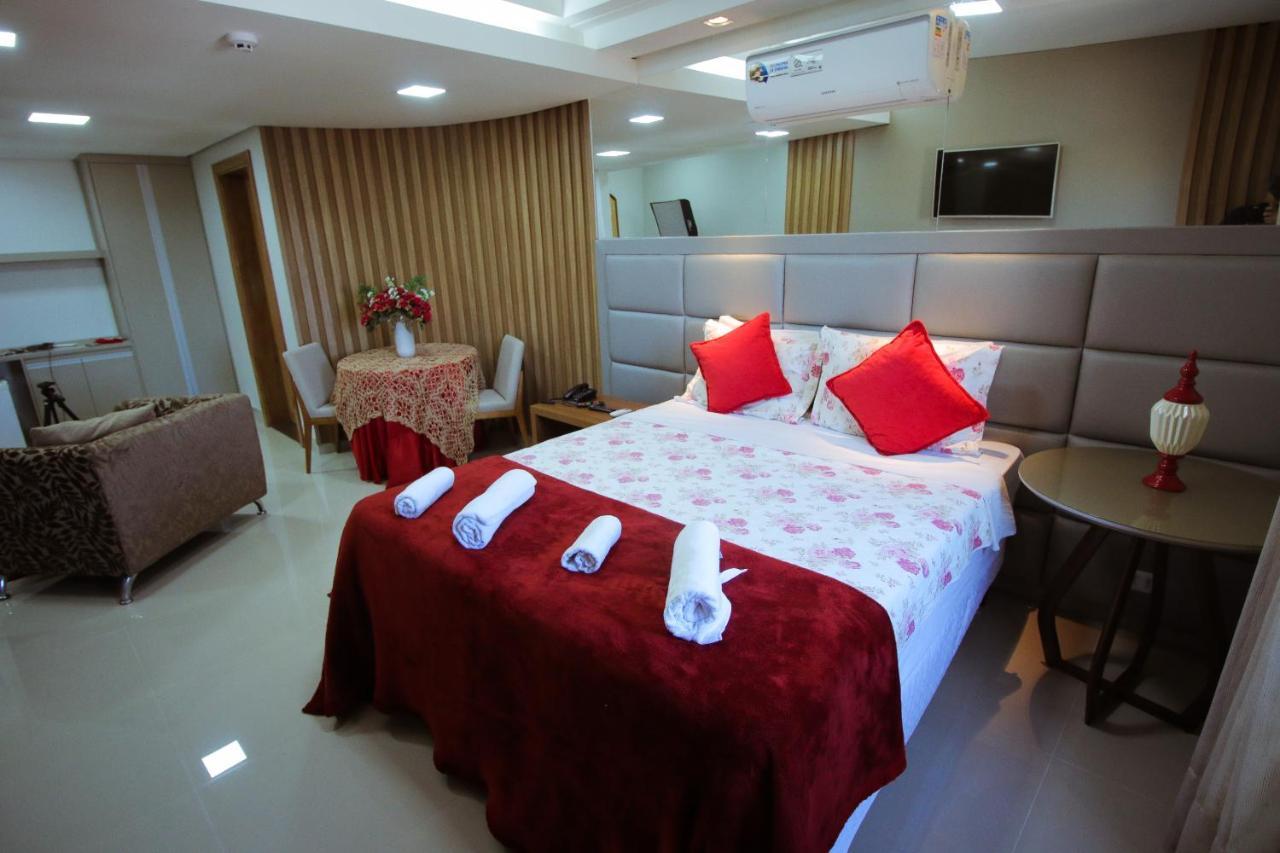 Piloes Palace Hotel Mineiros Экстерьер фото